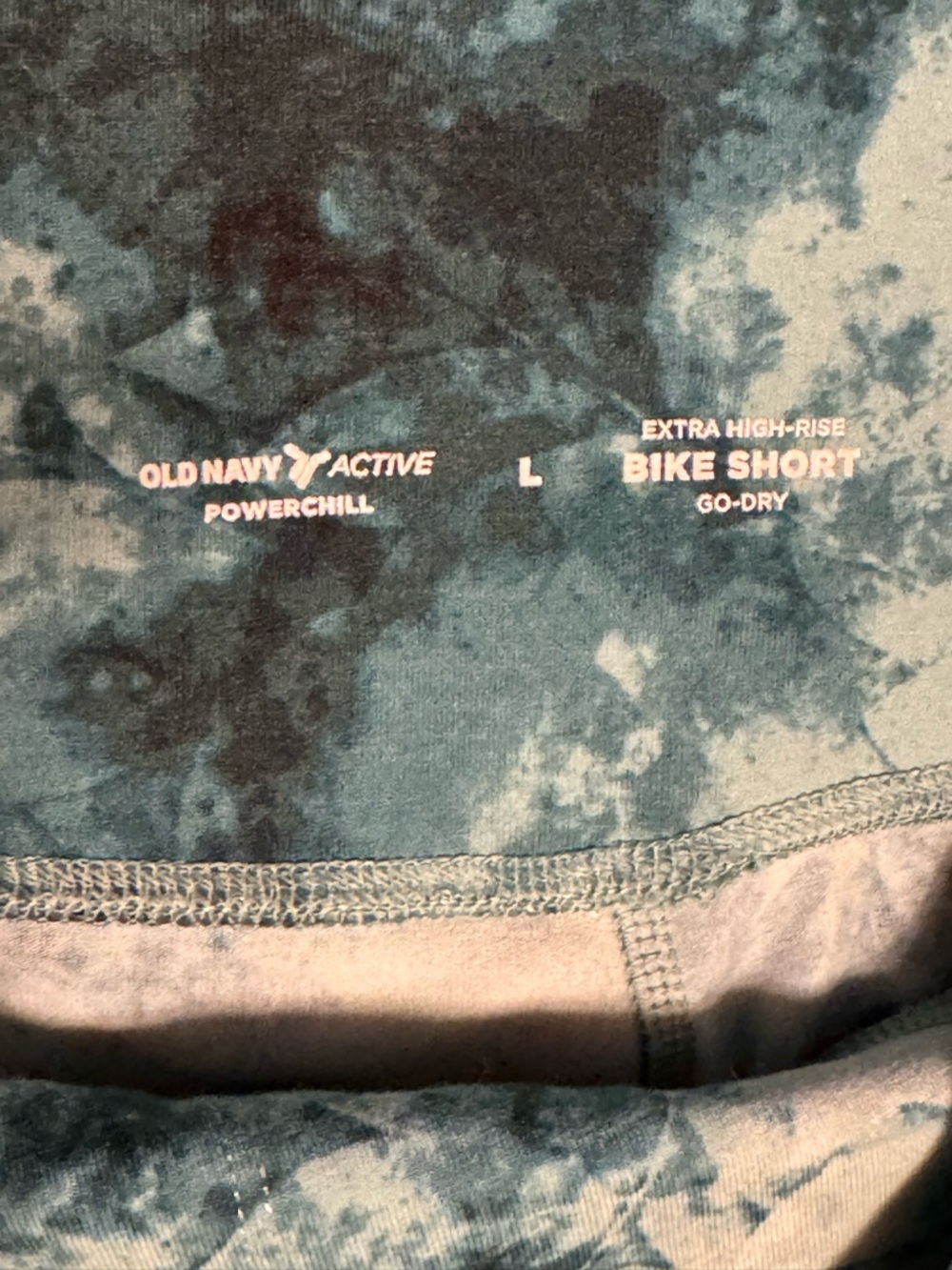 Old Navy Active High Rise Bike Shorts Teal Marbled Pattern Size Large - Picture 3 of 4